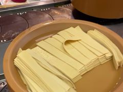 -龍歌自助小火锅(市南金茂湾店)