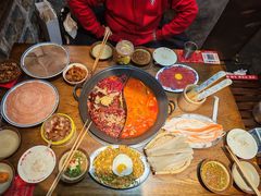 -萍姐火锅·公路夜市(武汉首店)