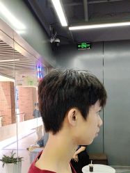 -藤野造型烫发染发