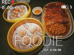 -蝴蝶里·粤菜·点心(滨江龙湖店)