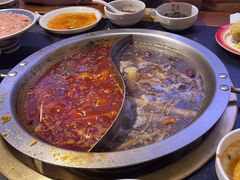 -沸炉重庆老火锅(军事博物馆店)