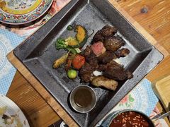 -米德维奇俄式西餐厅(西六道街店)