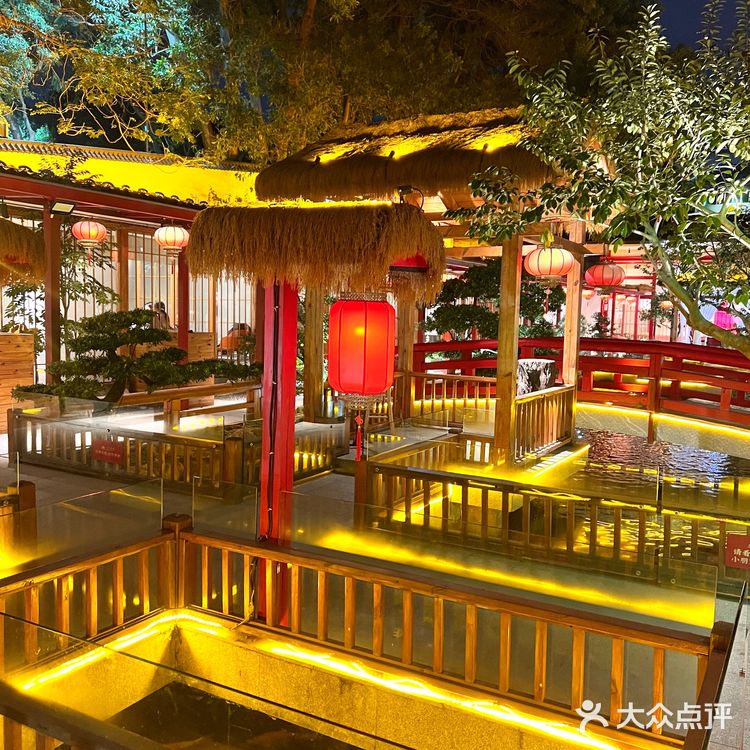 拥有一个中式庭院的湘菜馆|色香味并存😋