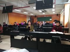 -广州老年大学