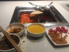 -海底捞火锅鲜切牛肉主题店(长寿路店)