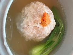 扬州蟹粉狮子头-翡翠江南(国贸商城店)