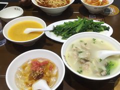 -张氏宽窄巷成都名小吃(茂业百货华强北店)