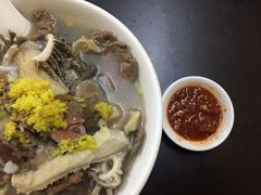 -潮镇老尾牛杂(环城西路店)