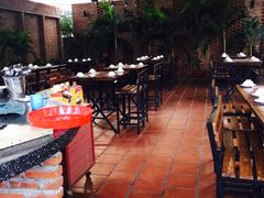 -Draft Beer Restaurant & Bar