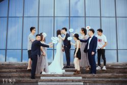 -南京宝娜嫁衣婚纱礼服馆(中央路店)