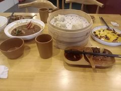 -小六汤包砂煲菜(文景路店)