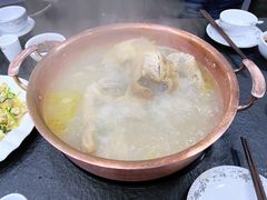 人参滋补鸡-朴小妹人参鸡汤火锅(长白山万达店)