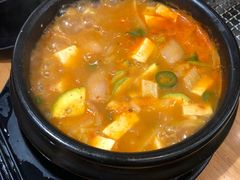 -肉甲韩国木炭烤肉(新壹街1店)