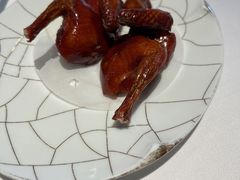 脆皮妙龄鸽-新荣记(建国门外大街店)