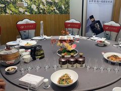-香山湖家家宴(中山陵店)