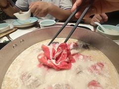 -洪氏嗨捞·猪肚鸡火锅(阳光天地店)