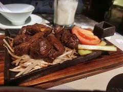 铁锄牛肉-穹六人间 people 6(岳阳路店)