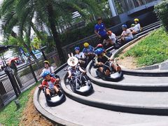 -圣淘沙天际线斜坡滑车
