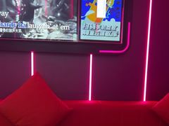 -星聚会KTV(龙湖上海奉贤天街店)