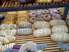 -焙丽拾光(麦凯乐直营店)