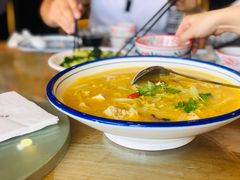 骨汤白菜炖豆腐-小放牛炒菜馆(军校店)