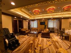 -顺峰海鲜酒楼(省府店)