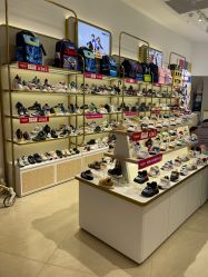 -Kids Eden百丽国际童鞋(西宸天街购物中心店)