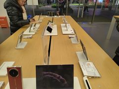 -华为智能生活馆(上海金桥国际商业广场)