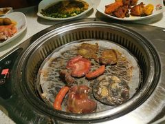 -佰烧海鲜烤肉火锅自助(世茂国际广场店)
