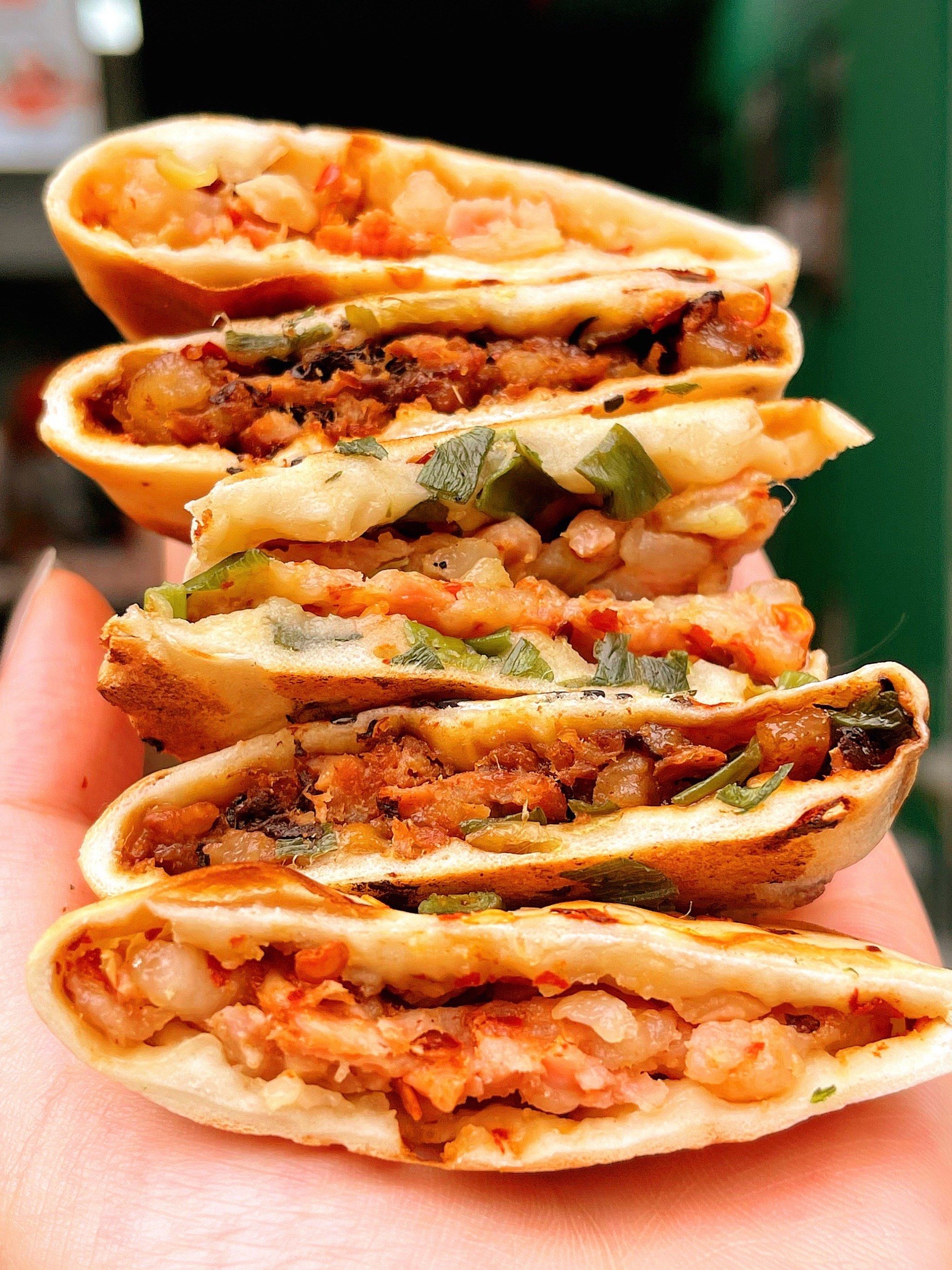 吃饼就应该吃,现包现烤的鲜肉饼