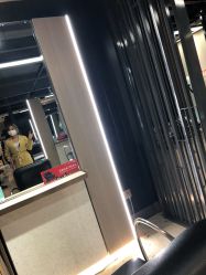 -苑苑发型设计