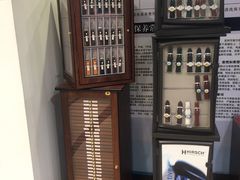 -亨得利钟表商店