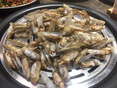 -日进一片海.生腌海鲜火锅.宵夜烧烤(三里屯总店)