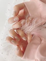 -爱美睫美甲会馆