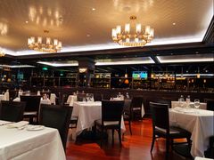 大堂-Wolfgang’s Steakhouse 沃夫冈牛排馆(上海白玉兰广场店)