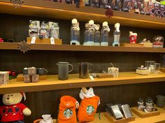 零售区-星巴克臻选(深圳罗湖万象城店)