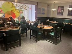 大堂-青年公社烤鸭(宝杨宝龙广场店)