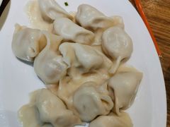 酸菜土猪肉水饺-上关雪東北菜(中房金谊店)