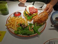 -阿妮叶李(光谷世界城店)