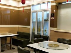 大堂-老华洋饭庄(成林道店)