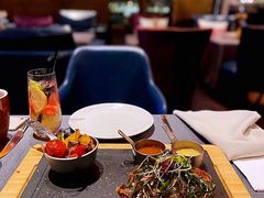 -YUE·6·西式融合餐厅(外滩六号店)