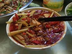 -独一佳老胡湘菜馆(矿山路店)