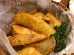 -JINNS锦时 steak&pizza(浸信会礼拜堂旧址店)