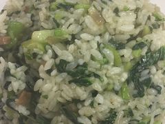 -满堂福素食馆(长阳路店)