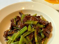 小米椒酸姜炒牛肉-苏浙汇(肇嘉浜路总店)