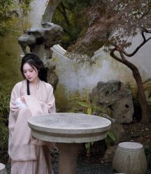 -一揽芳华汉服旗袍体验馆(拙政园店)