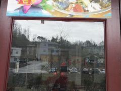 门面-谭家菜农夫山庄