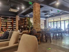 -藏书馆咖啡LibraryCoffee·Bistro(牡丹园店)