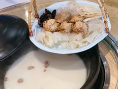 -喜上喜鸡煲翅(吉大店)