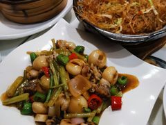 -新大咀港式茶餐厅(宝山万达店)